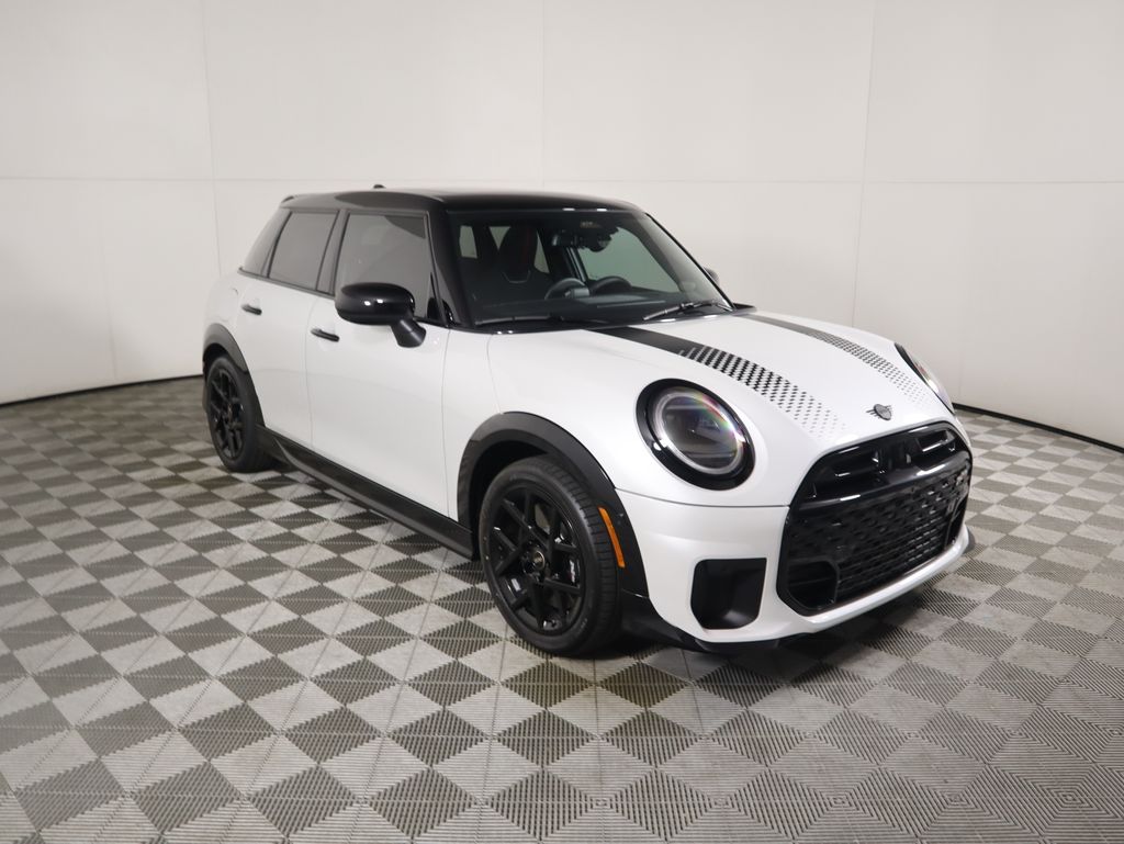 Thumbnail: 2026 MINI Cooper - 3