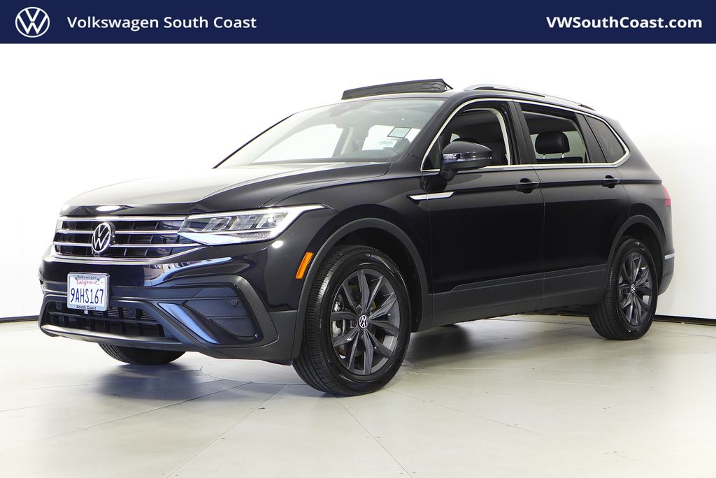 Thumbnail: 2022 Volkswagen Tiguan - 1