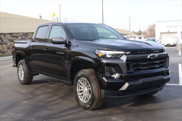 Thumbnail: 2026 Chevrolet Colorado - 10