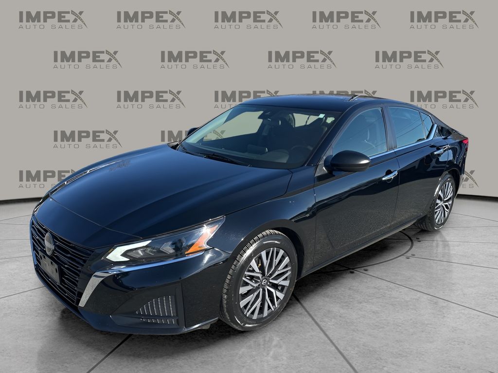 2024 Nissan Altima 2.5 SV's photo