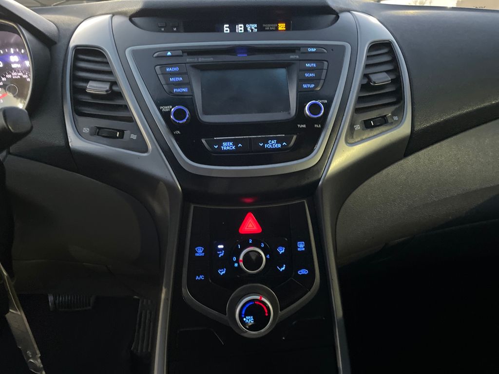 2015 Hyundai Elantra