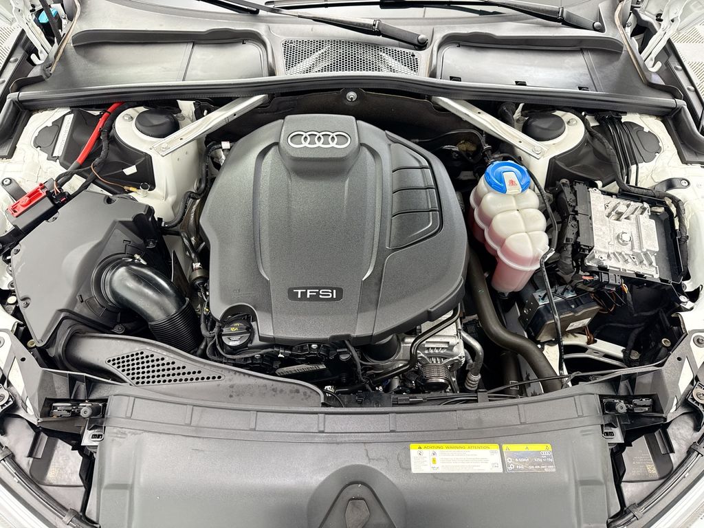 Thumbnail: 2018 Audi A4 - 28