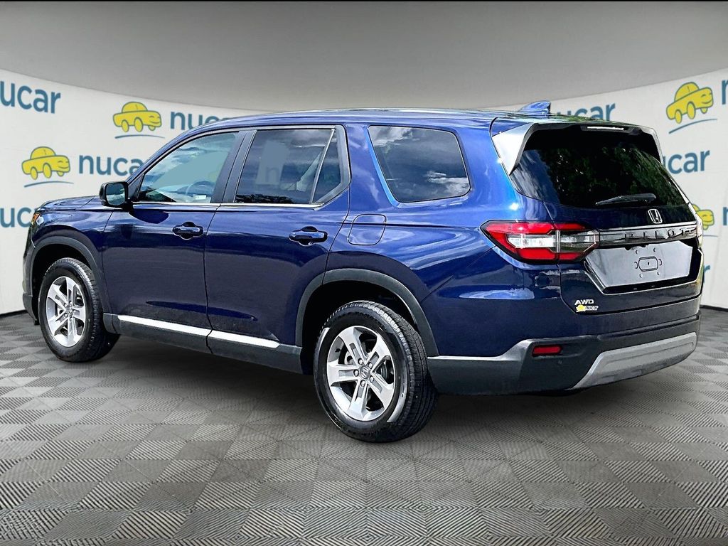 2025 Honda Pilot — photo 4