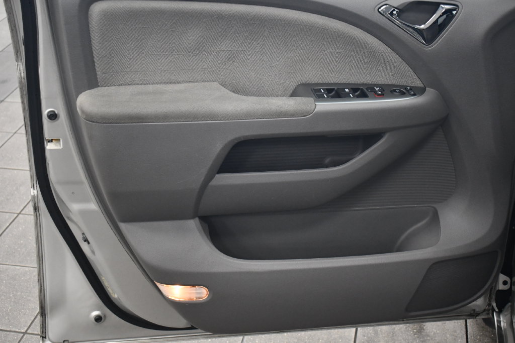 Thumbnail: 2008 Honda Odyssey - 15