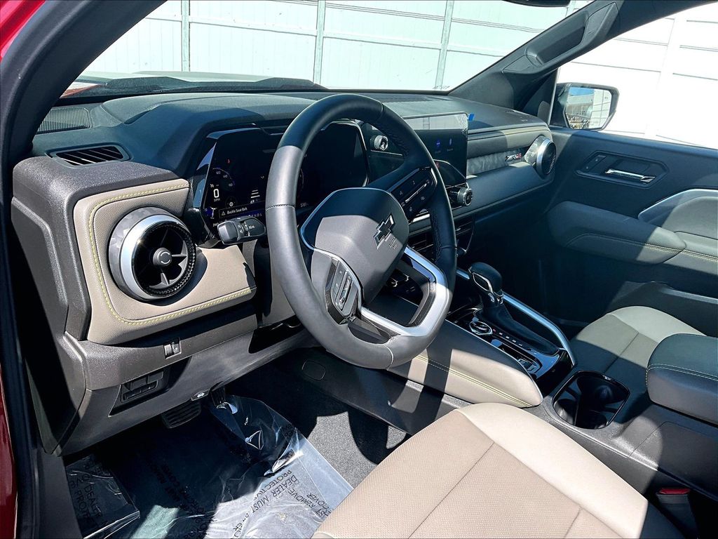 2026 Chevrolet Colorado — photo 8