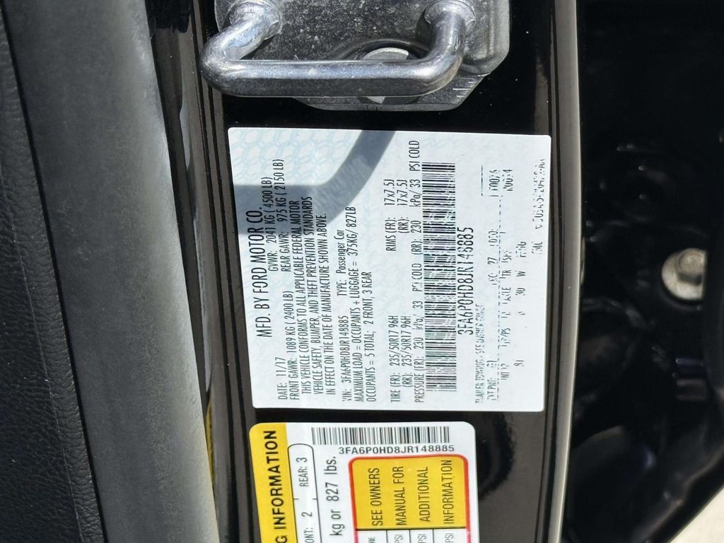 Used 2018 Black Ford SE image 34