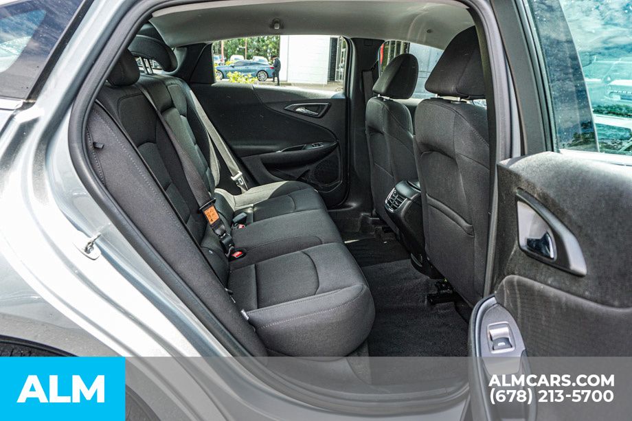 Used 2024 Gray Chevrolet LT image 22