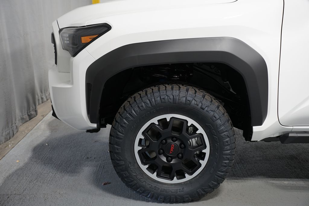 Thumbnail: 2025 Toyota Tacoma - 5