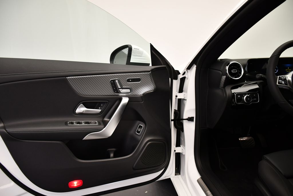 Thumbnail: 2026 Mercedes-Benz CLA - 32