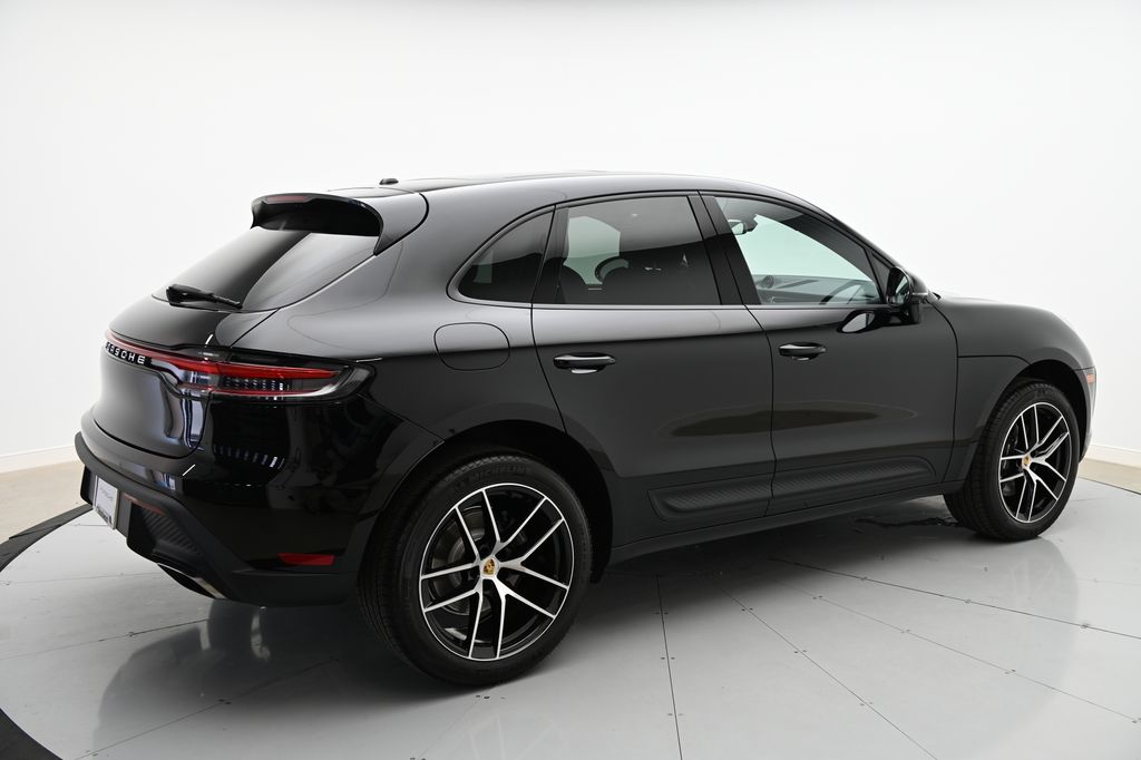 2024 Porsche Macan  7