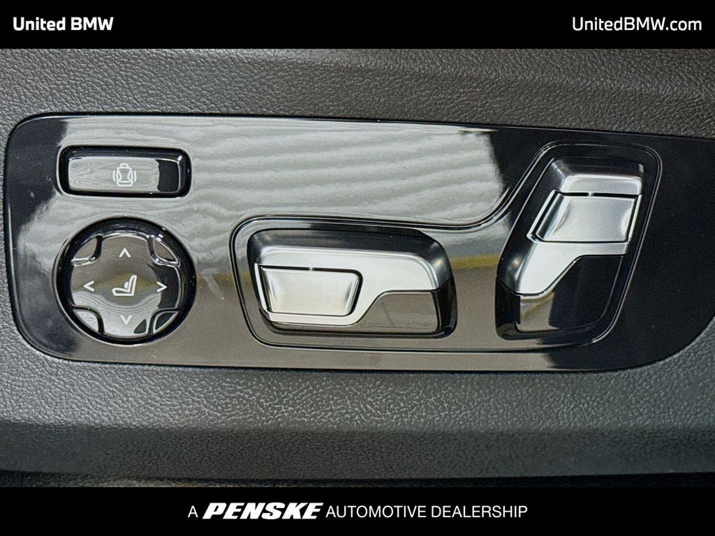 Thumbnail: 2026 BMW X5 - 4