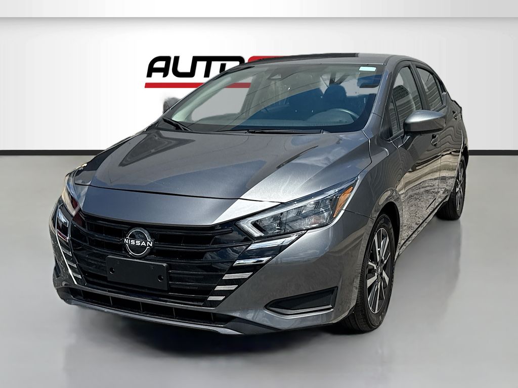 Used 2025 Gray Nissan 1.6 SV image 3