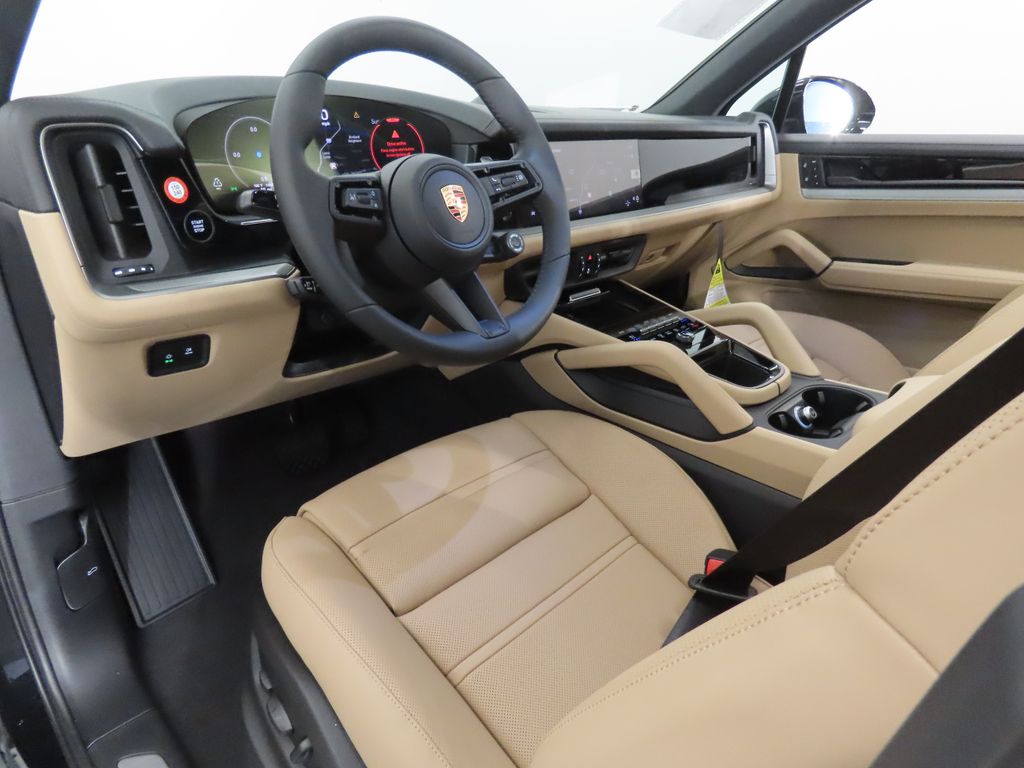 Thumbnail: 2026 Porsche Cayenne - 4