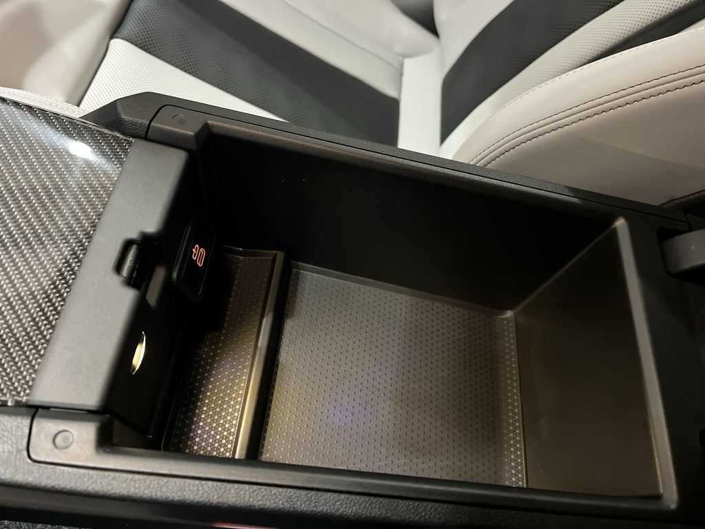 Thumbnail: 2026 BMW M4 - 13