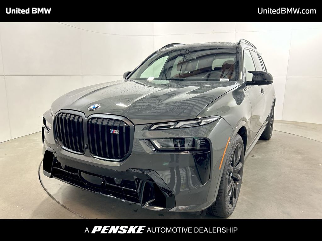 2026 BMW X7 M60i Hero Image