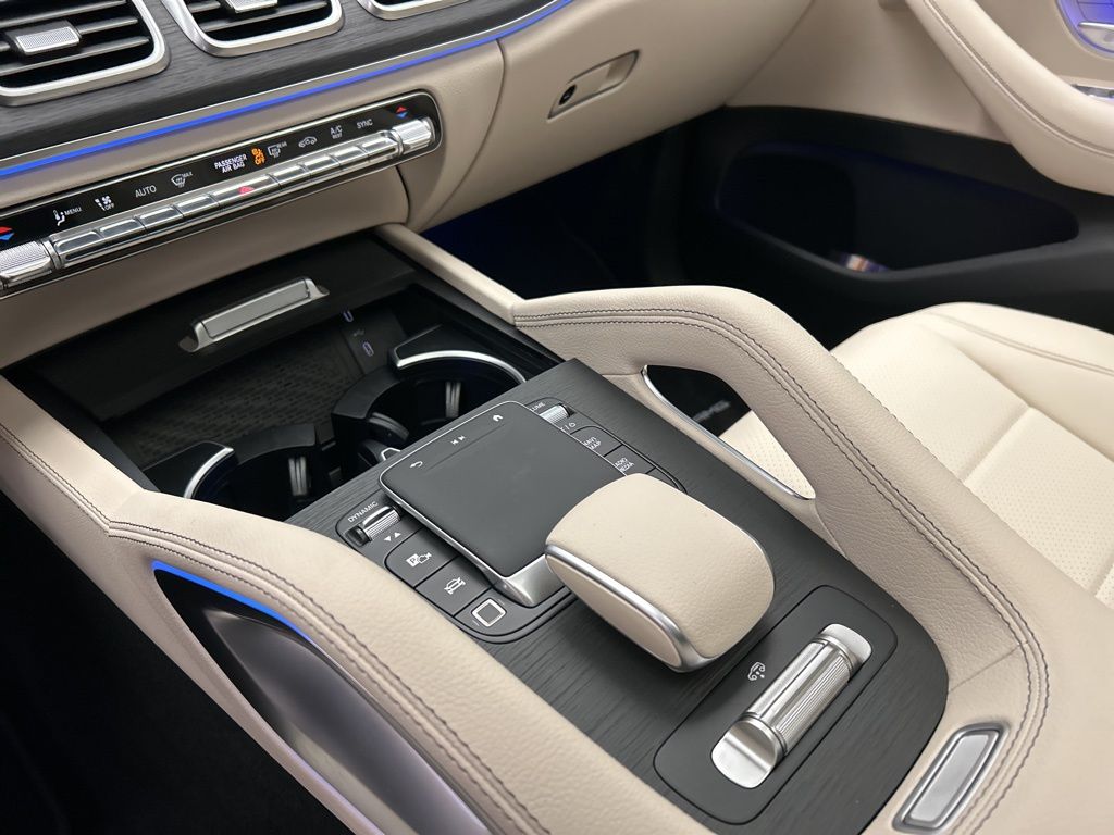 Thumbnail: 2026 Mercedes-Benz GLS - 20