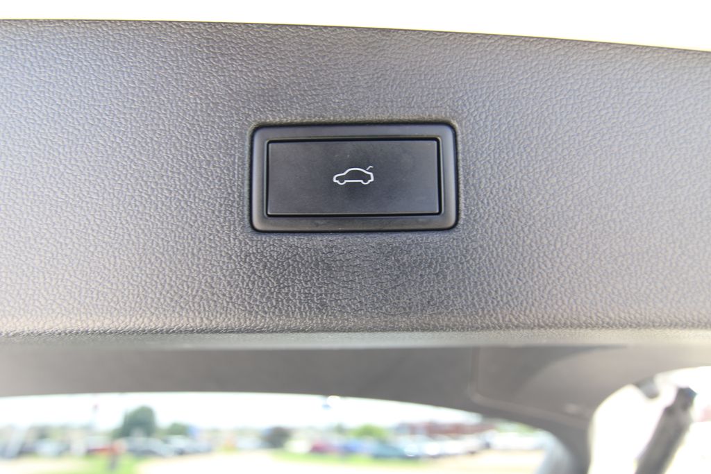 Used 2024 Volkswagen Tiguan SUV