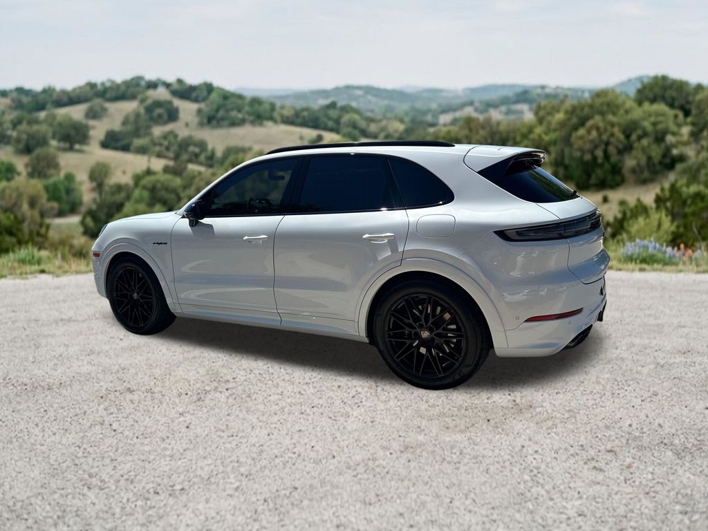 Used Car 2025 Porsche Cayenne E-hybrid  Turbo For Sale Under $150,000 In Austin, Texas