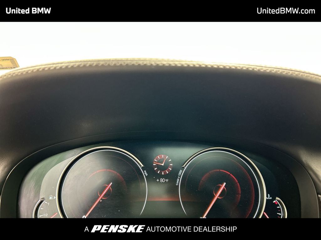 Thumbnail: 2016 BMW 7 Series - 15