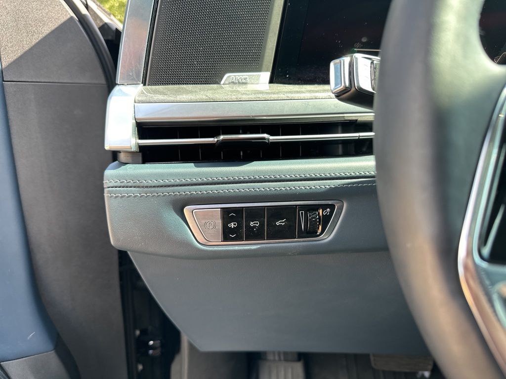 Used Car 2025 Cadillac Escalade Iq  Sport 2 For Sale Under $140,000 In Austin, Texas