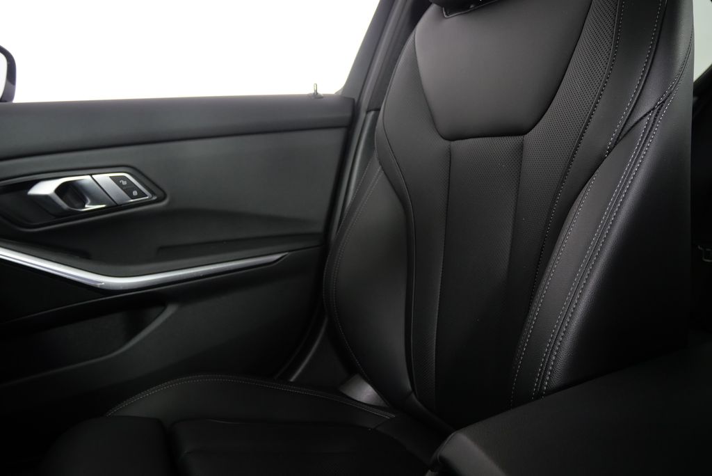 2022 BMW 3 Series 330i 25