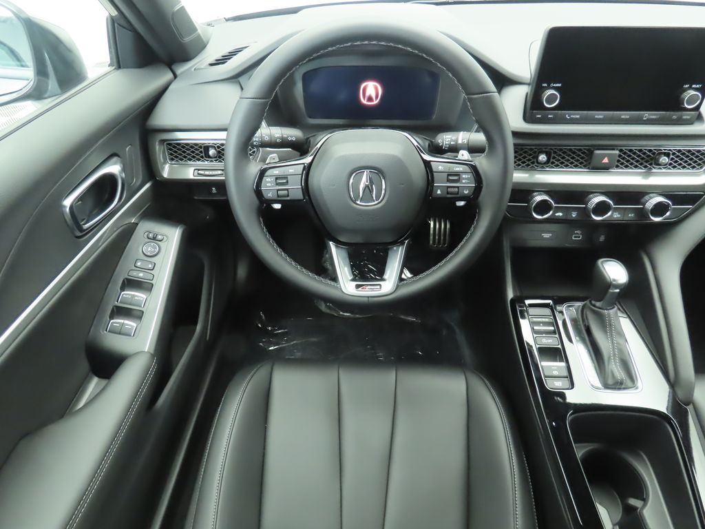 Thumbnail: 2025 Acura Integra - 12