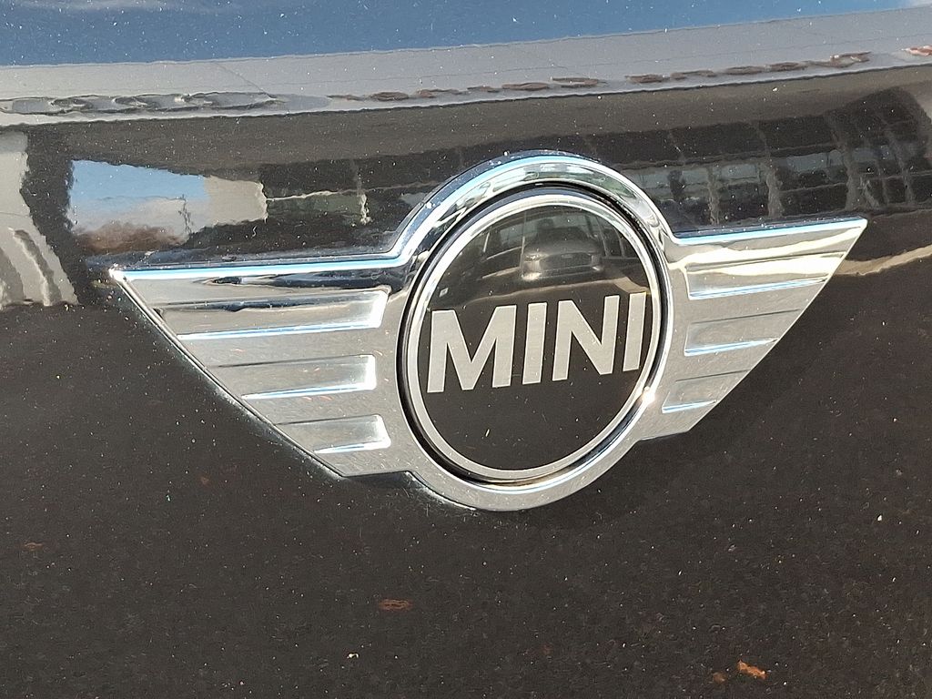 Thumbnail: 2016 MINI Cooper Countryman - 30