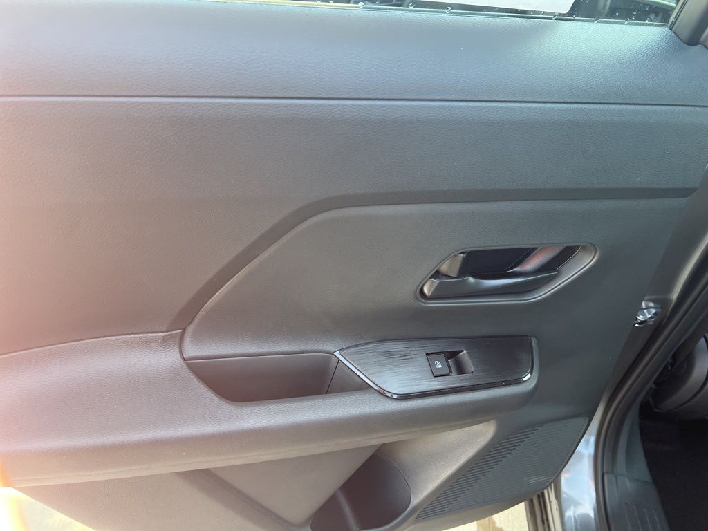 2025 Gun Metallic Nissan Kicks S FWD SUV