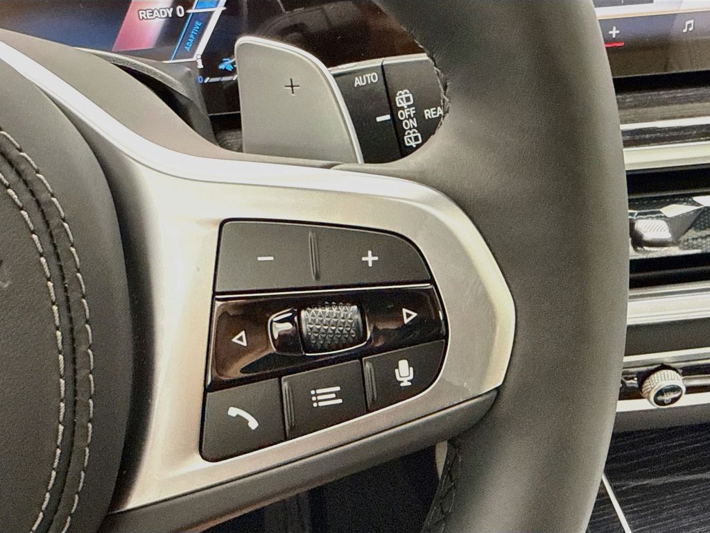 Thumbnail: 2026 BMW X5 - 12