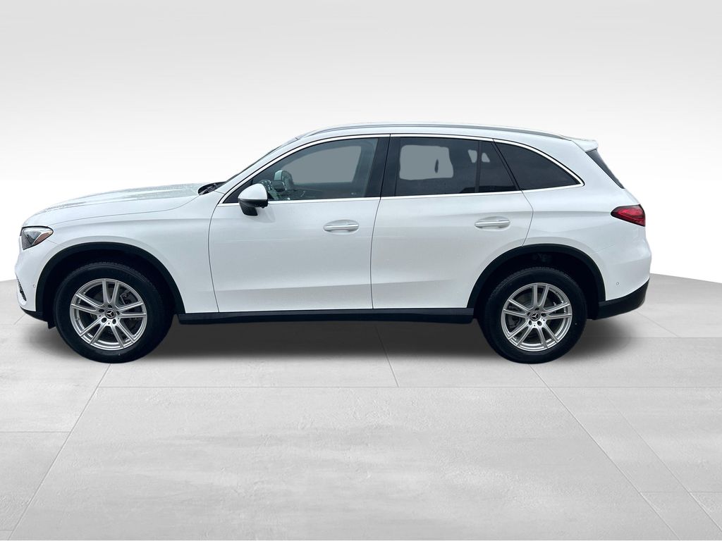 2026 Mercedes-Benz GLC GLC 300 - 1