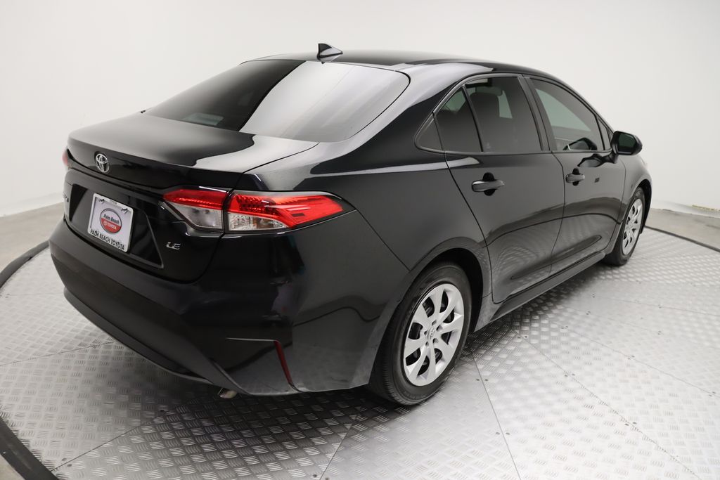 Thumbnail: 2021 Toyota Corolla - 8