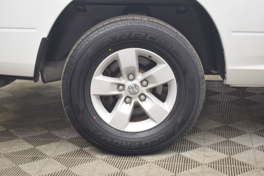 used 2016 Ram 1500 car, priced at $14,000