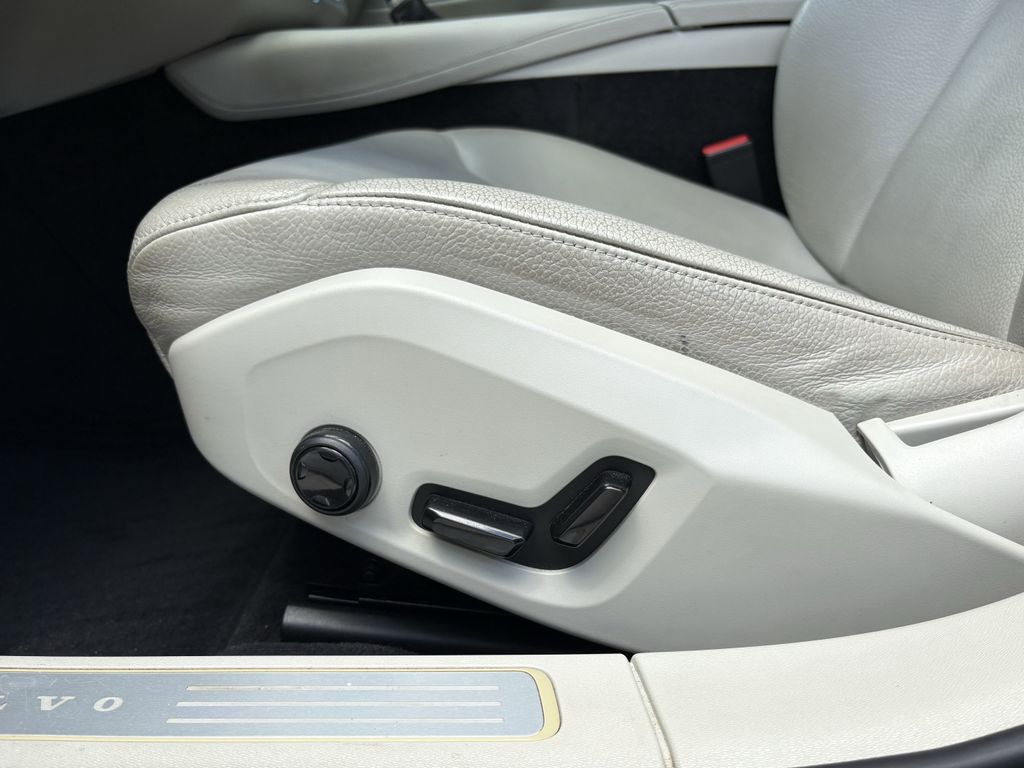 2018 Volvo S90 T5 Momentum Blue at Ultimate Motorsports