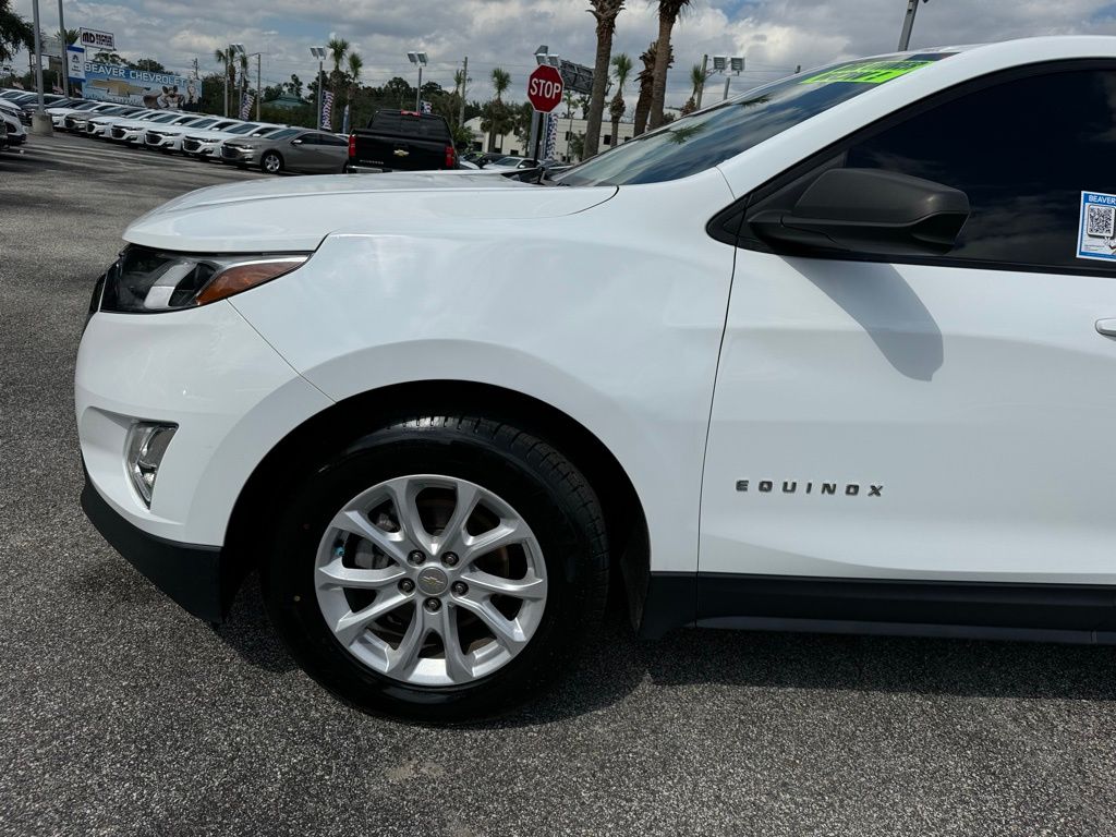 2021 Chevrolet Equinox LS 11