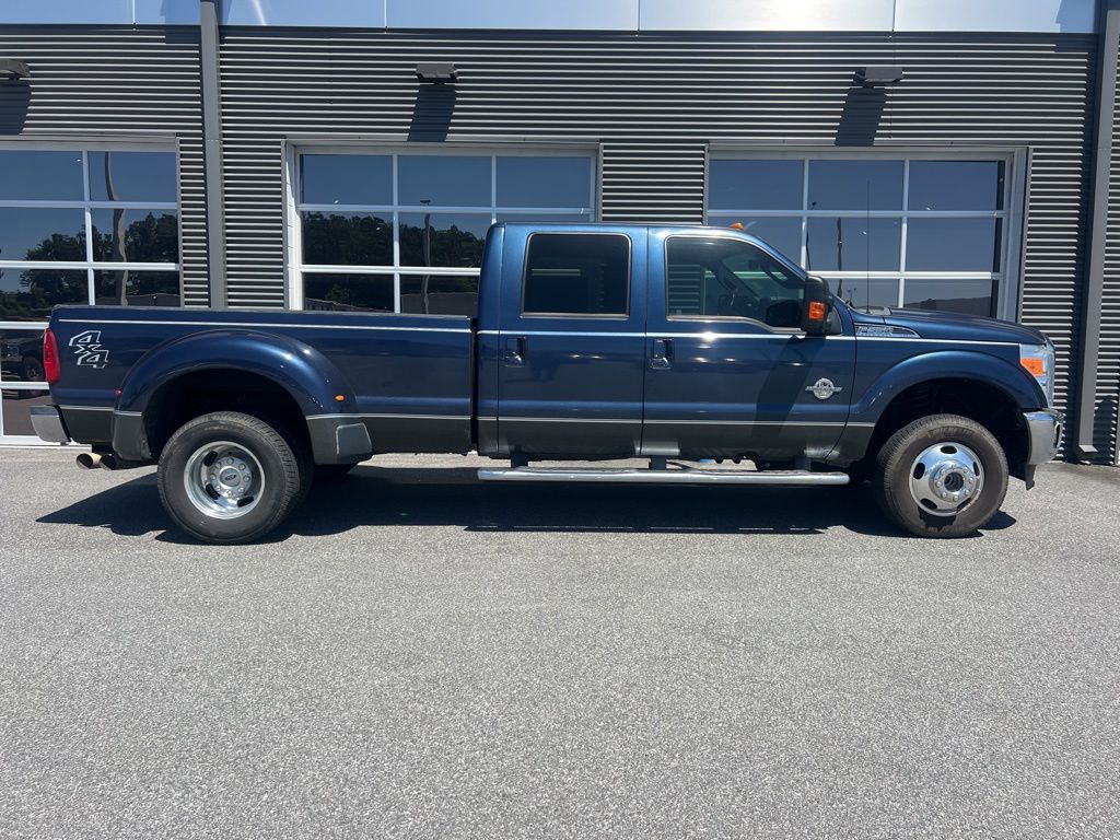2016 Blue Jeans Metallic Ford Super Duty F-350 DRW Lariat 4X4 Truck