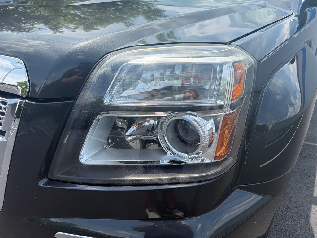 Thumbnail: 2017 GMC Terrain - 9