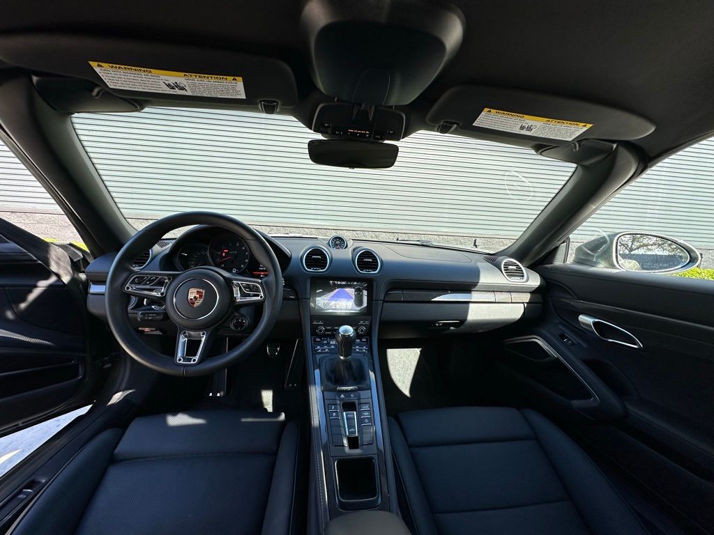 Thumbnail: 2025 Porsche 718 Boxster - 6