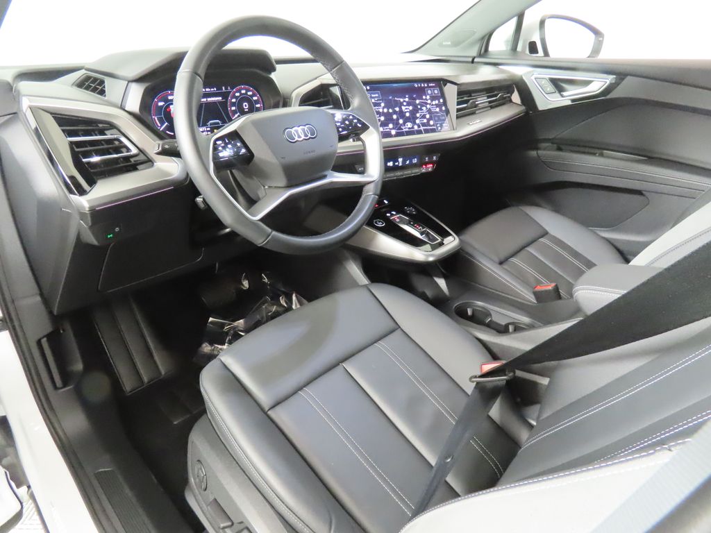 Thumbnail: 2023 Audi Q4 e-tron - 27