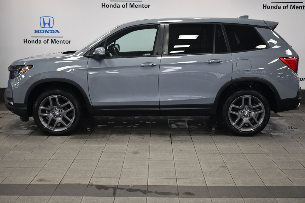 Thumbnail: 2023 Honda Passport - 4