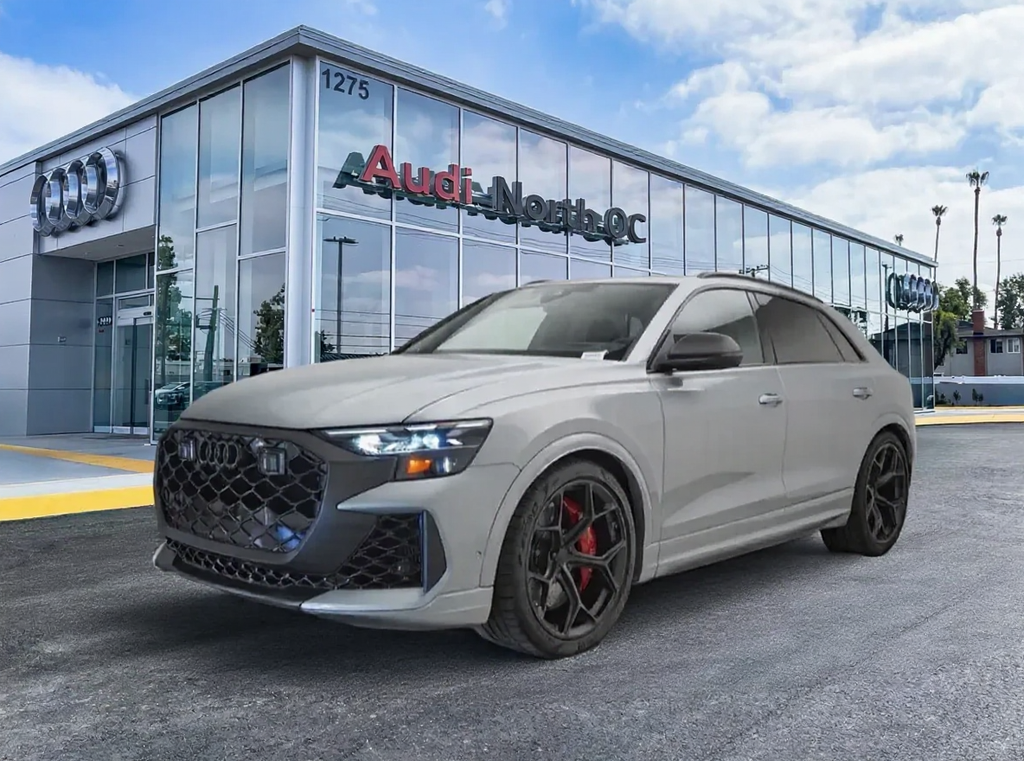 Thumbnail: 2026 Audi RS Q8 - 1