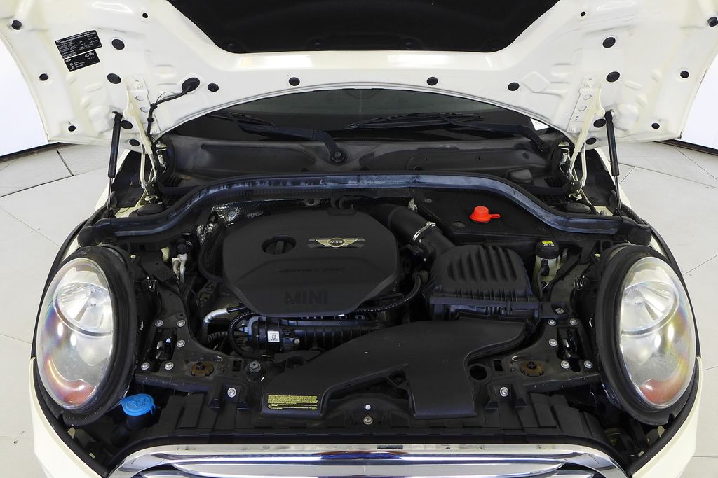 Thumbnail: 2015 MINI Cooper - 6