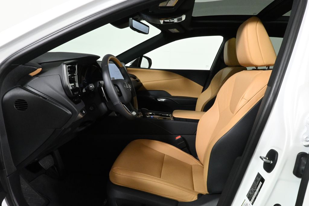 Thumbnail: 2025 Lexus RX - 3