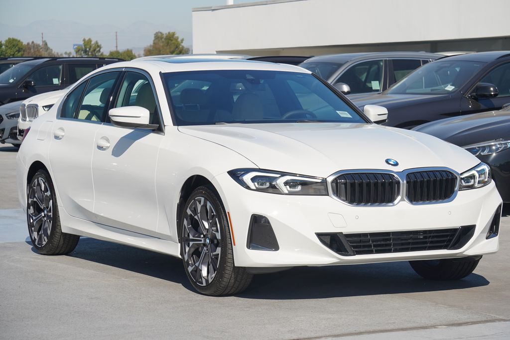 2025 BMW 3 Series 330i xDrive 3