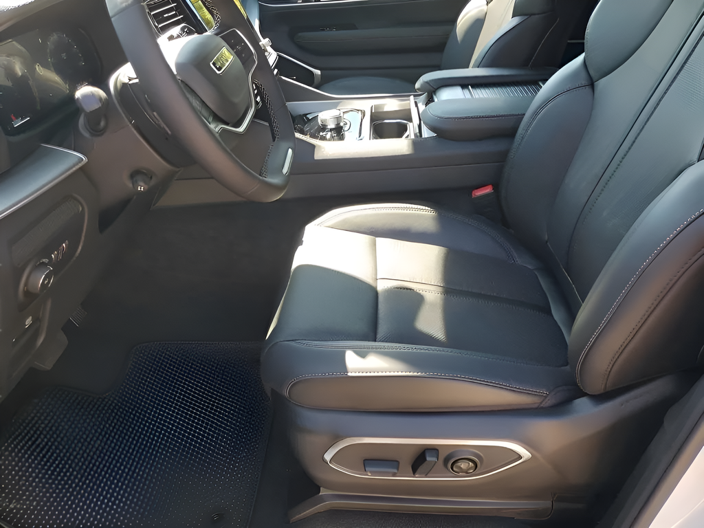 New Car 2025 Jeep Wagoneer  Base For Sale Under $80,000 In Austin, Texas