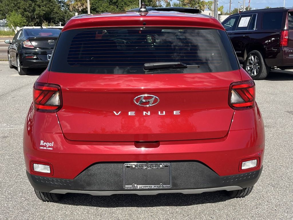 2021 Hyundai Venue SE 5