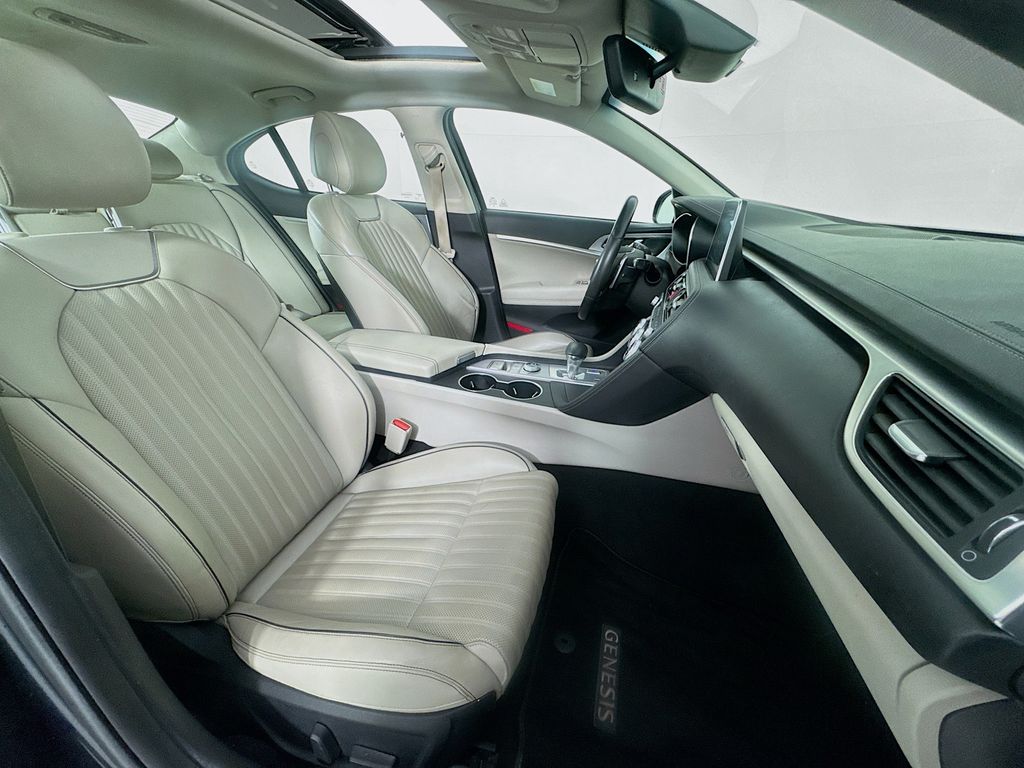 Used Car 2020 Genesis G70  2.0t For Sale Under $25,000 In Austin, Texas