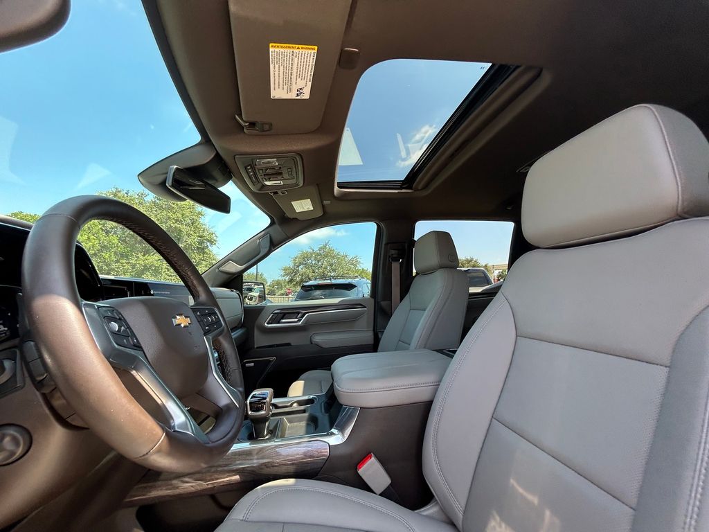Used 2025 Chevrolet Silverado 1500 Truck