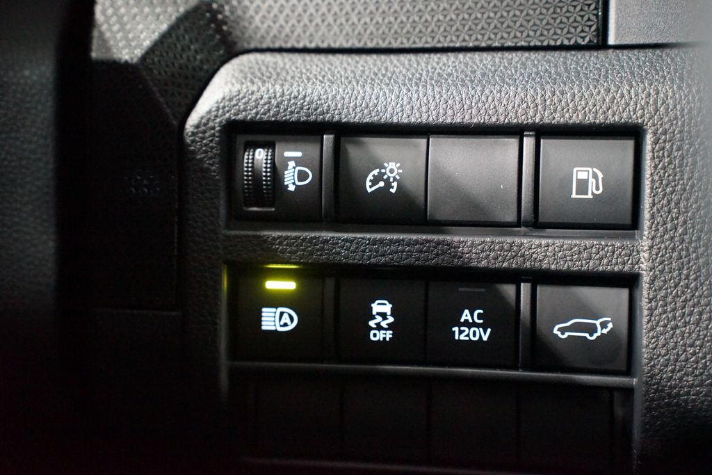 Thumbnail: 2025 Toyota 4Runner - 26