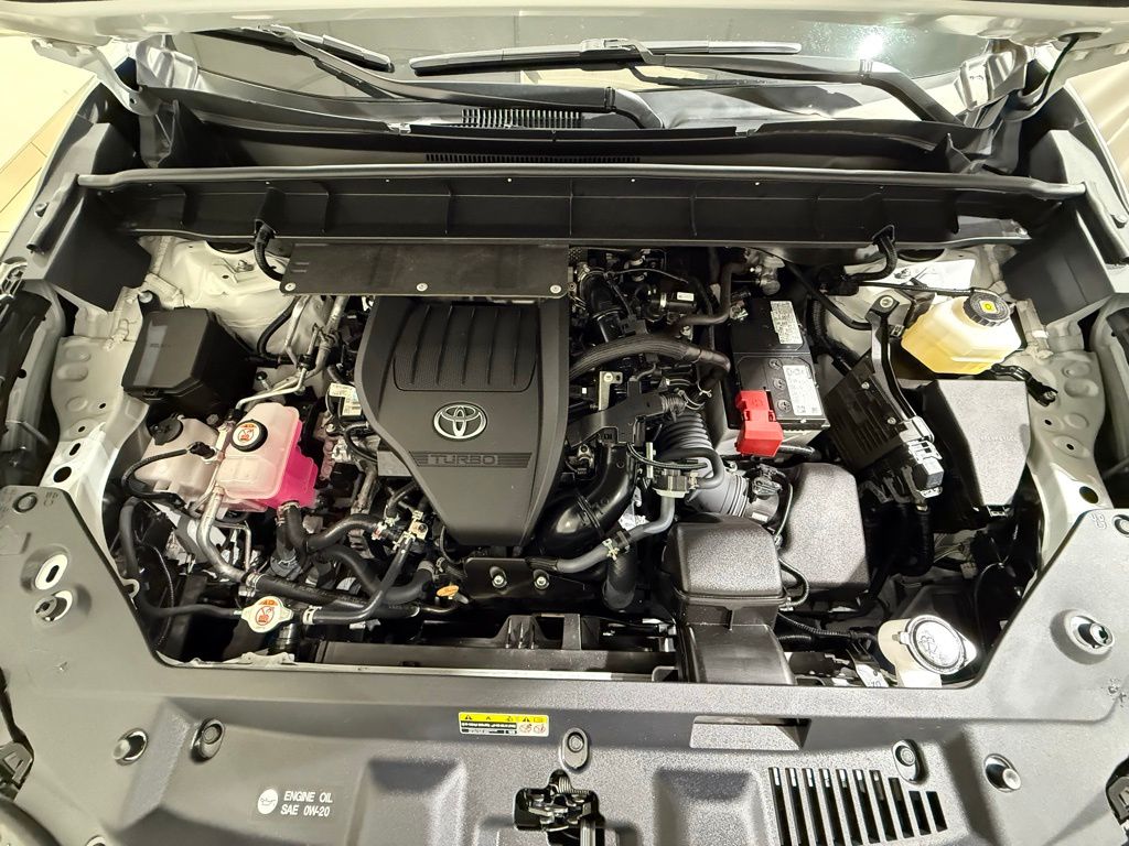 Thumbnail: 2024 Toyota Highlander - 10