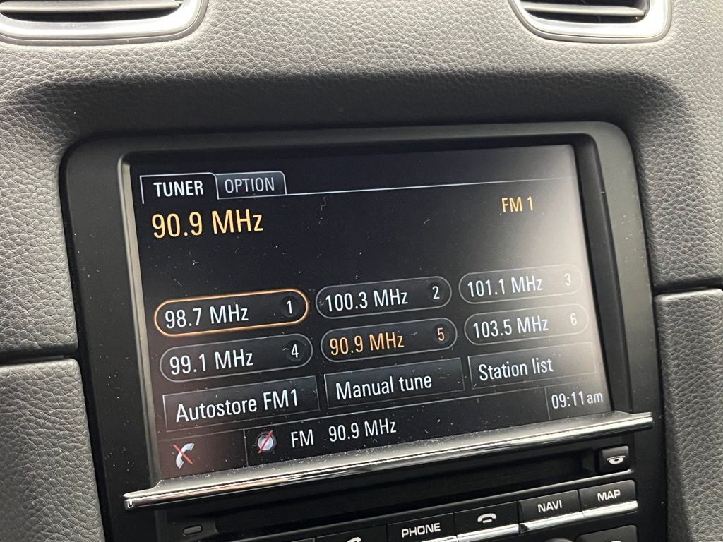 Thumbnail: 2013 Porsche Boxster - 22